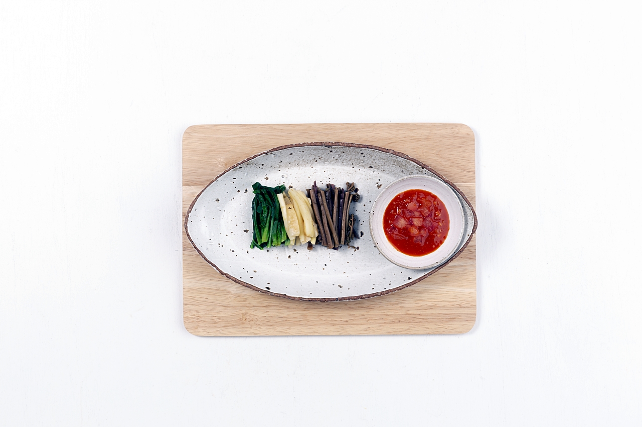 삼색나물, 토마토양념장 만들기 6단계