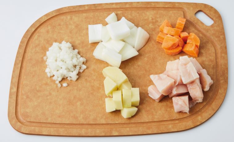 코코넛워터 토마토카레 만들기 1단계