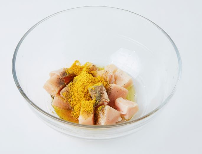 코코넛워터 토마토카레 만들기 2단계