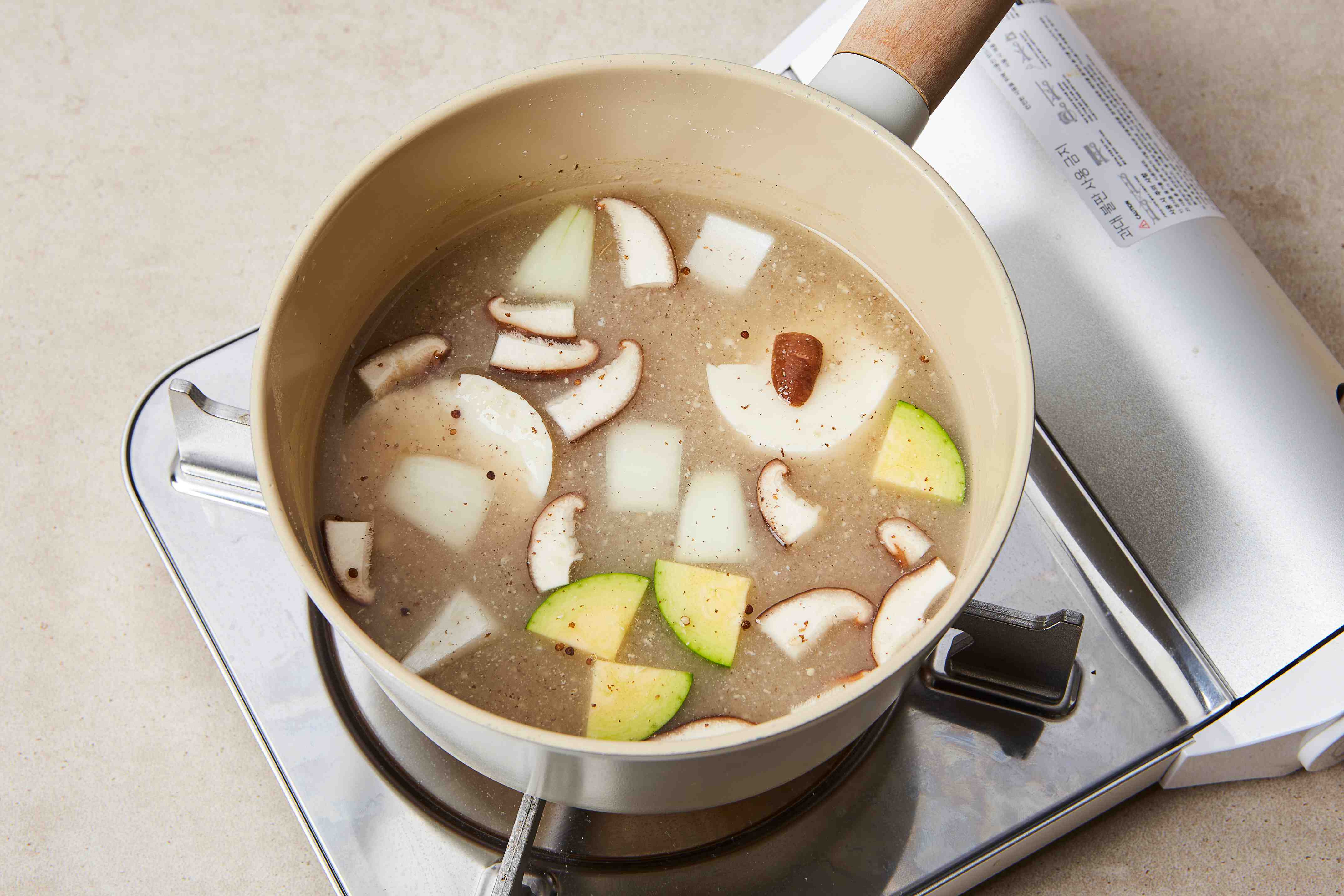 버섯순두부찌개 만들기 5단계
