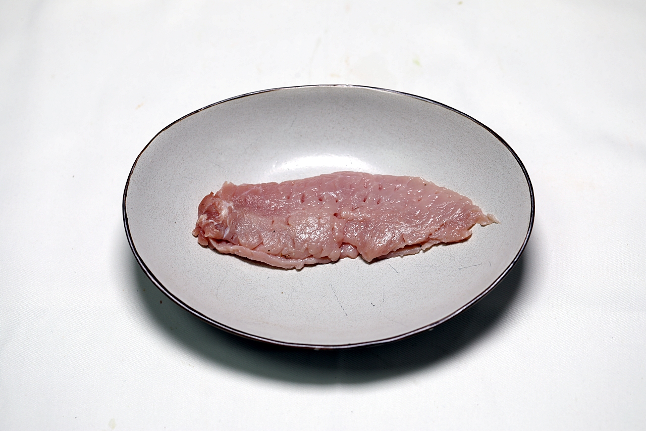 밀라노 스타일 포크 커틀렛 만들기 1단계