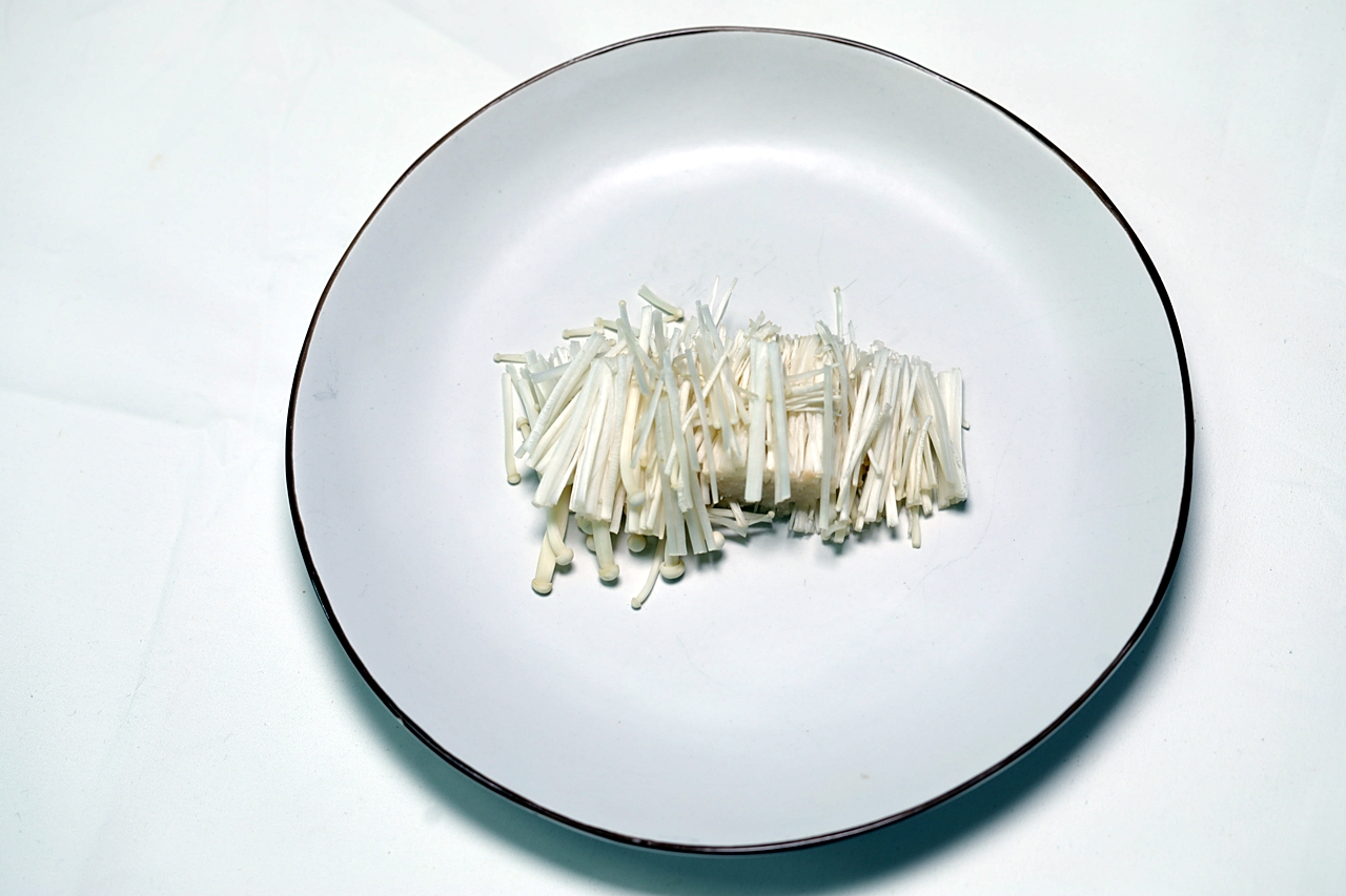 팽이버섯 야채볶음 만들기 1단계
