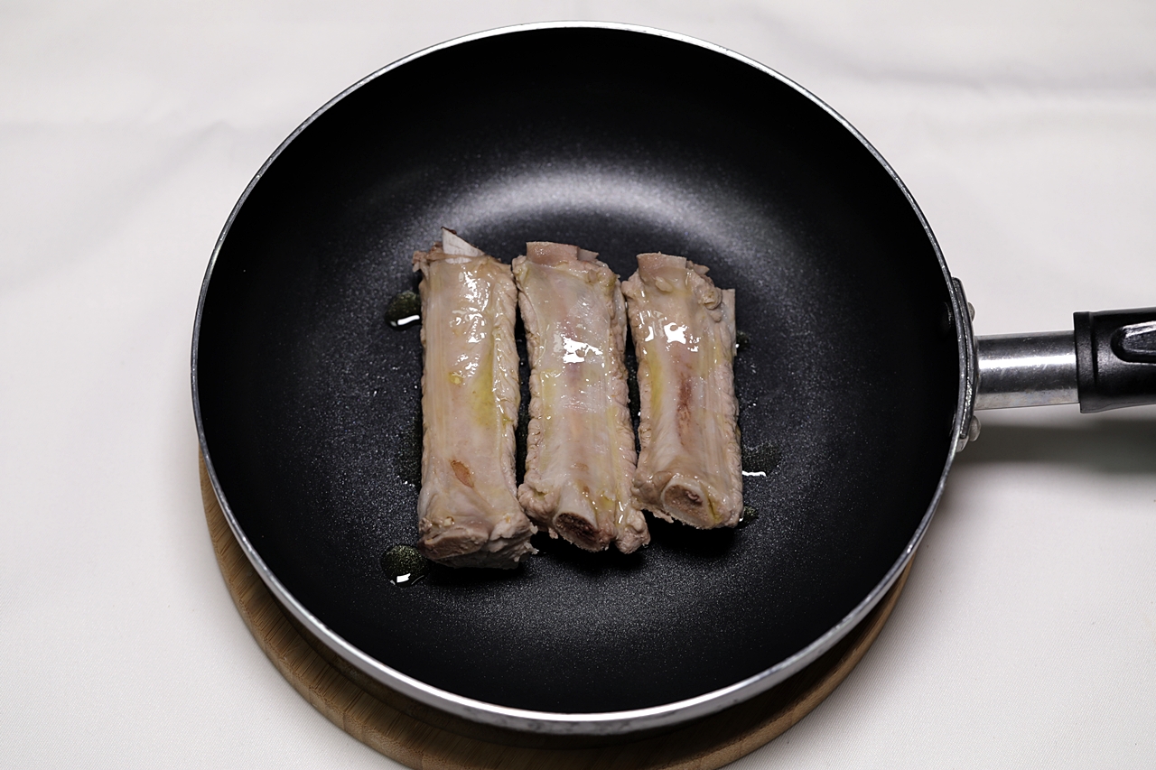 돼지갈비구이와 백김치와인조림 만들기 5단계