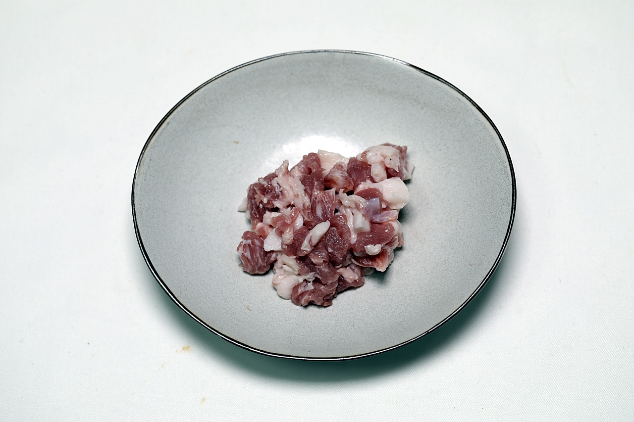 돼지고기 토마토 두부볶음 만들기 1단계
