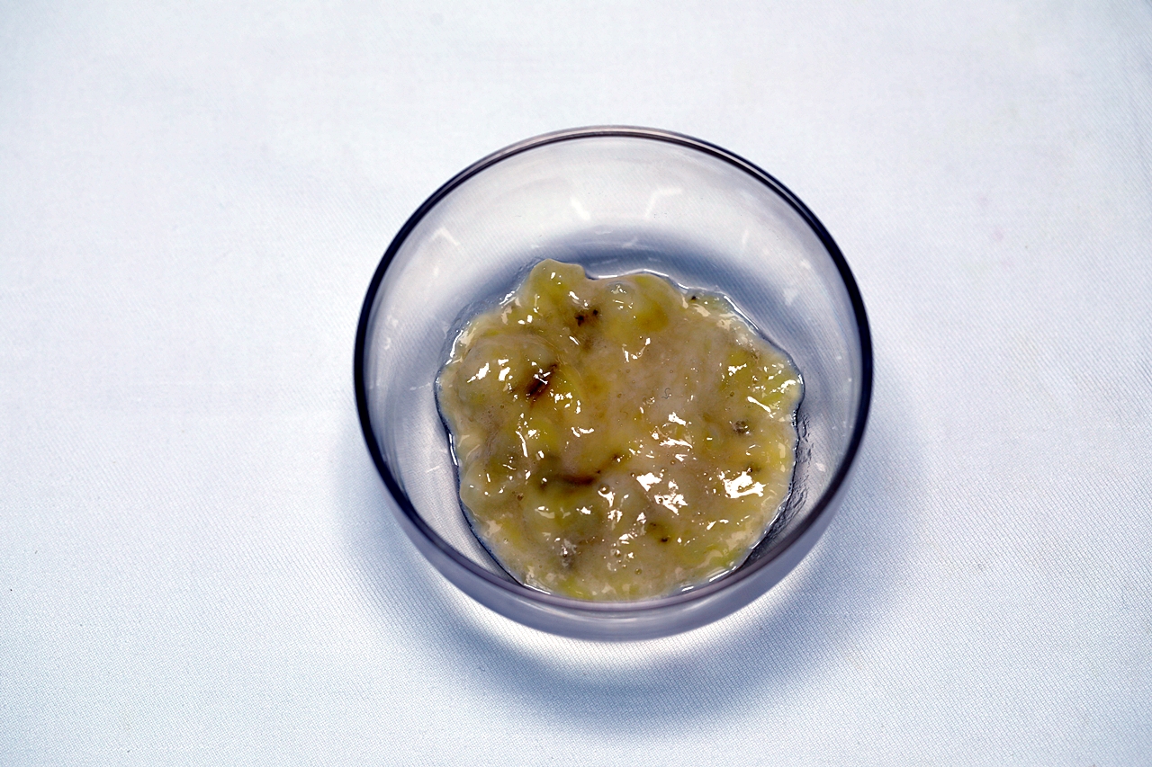 홍시 생밤 무침 만들기 2단계